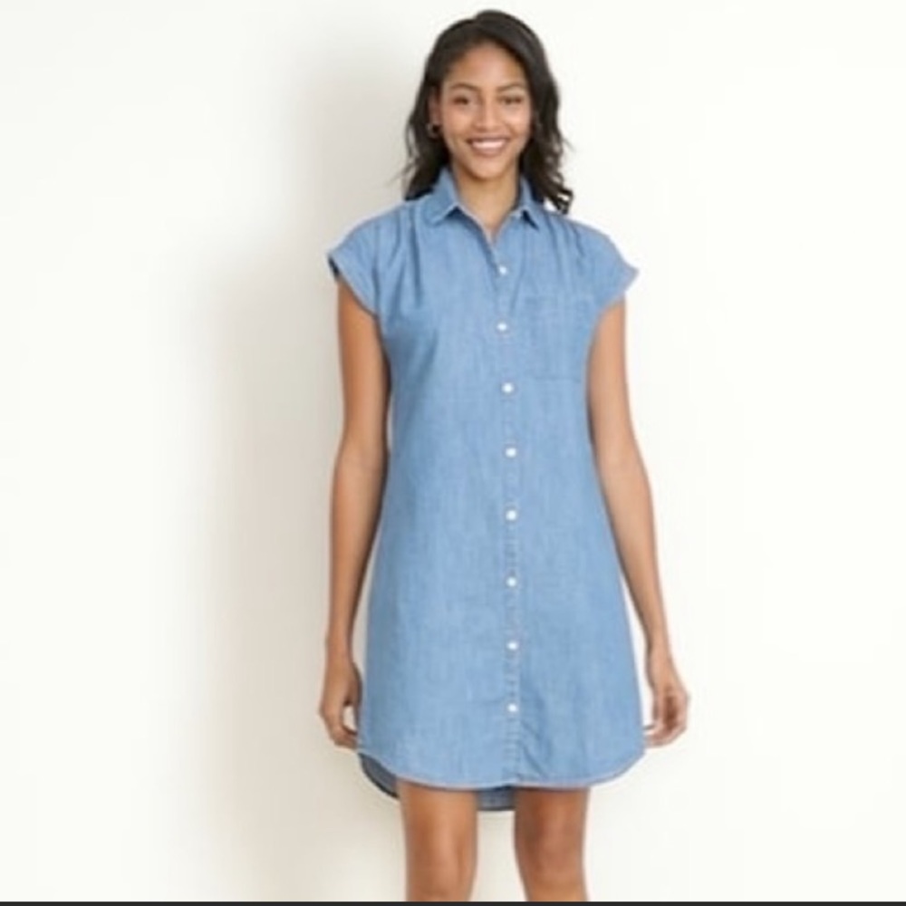 Old Navy Light Wash Denim Dress